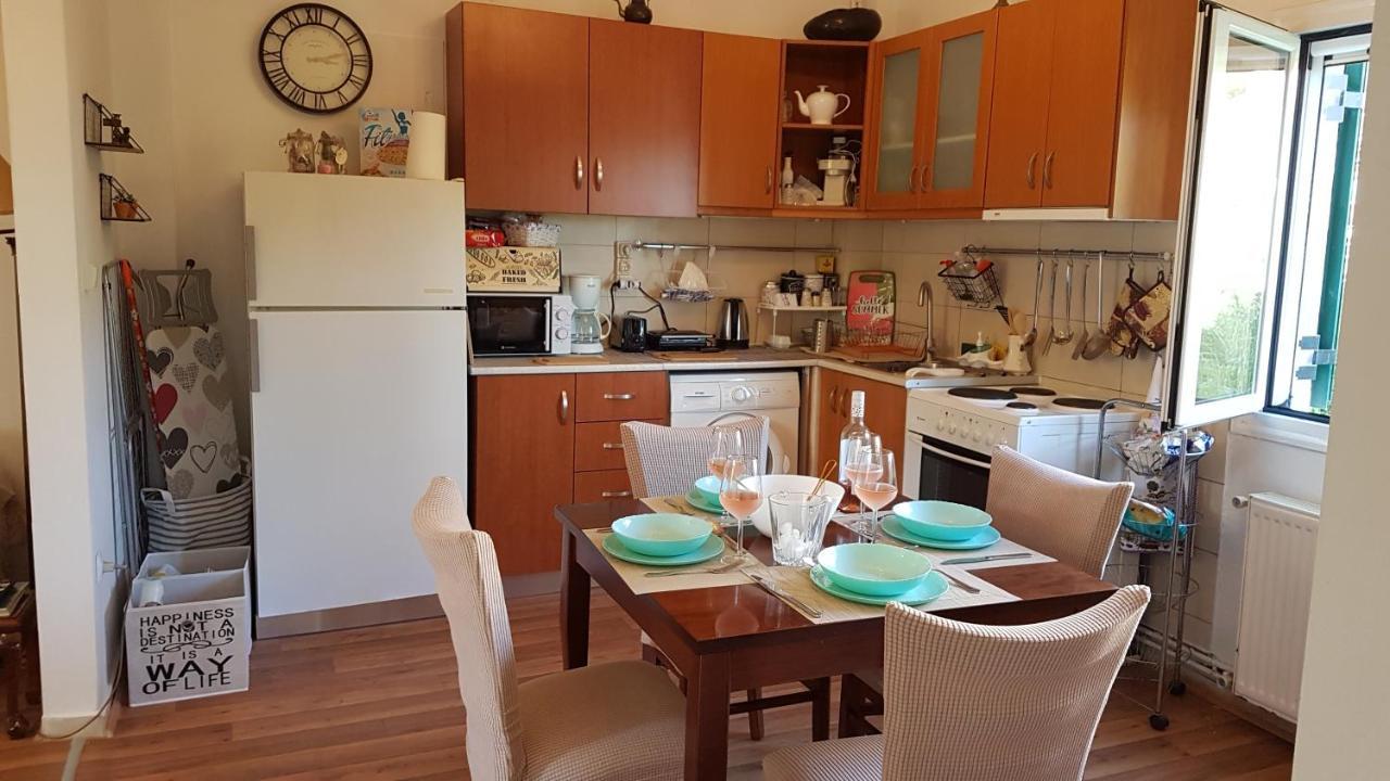 Olga'S Cozy Nest , Apartment In Ano Korakiana. Екстериор снимка